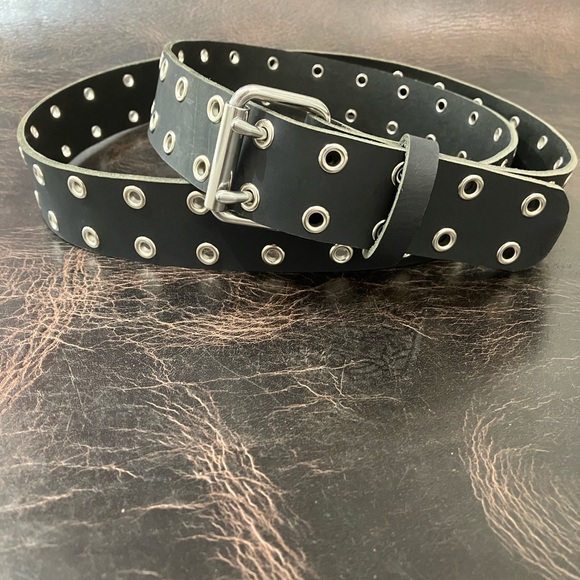 Full Grain Solid Buffalo Leather Double Hole Eyelet/Grommet Belt Silver - Picture 5 of 9